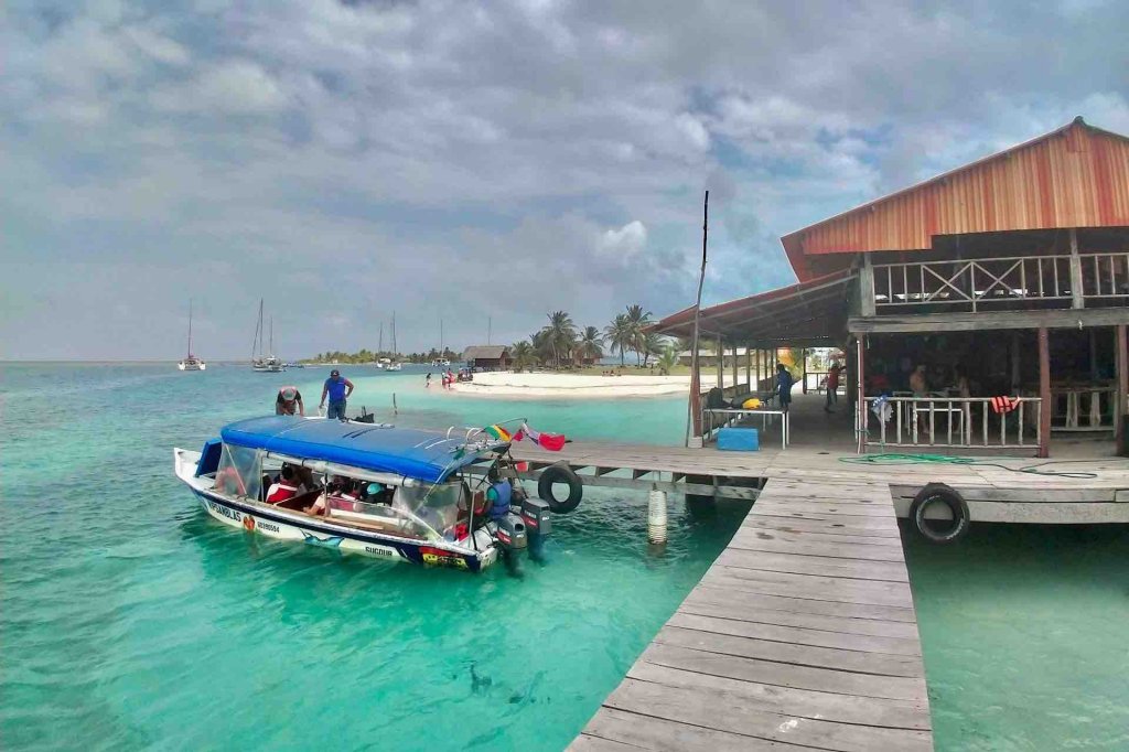 San Blas Over-the-water Cabin | Image #14/15 | 